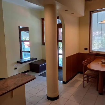 Residenza Beretta Como Lake -a- Сasa de vacaciones Orsenigo